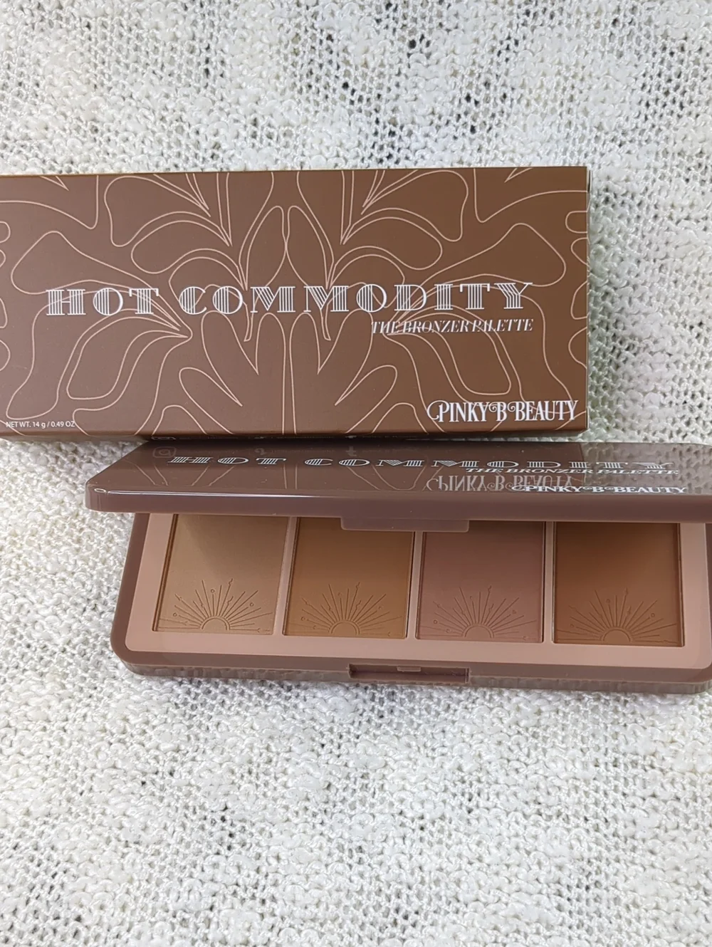 Pinky B Beauty Hot Commodity Bronzer Palette, 14g/0.49oz